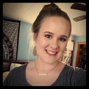 Meet your Posher, Sabrina